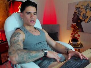 Matt Andersson webcam model stream image