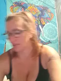 Fifi83Bell webcam stripchat model stream image