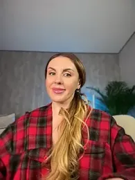 MilfNextDoor20 webcam stripchat model stream image