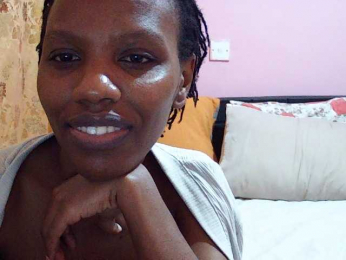 MlleKali webcam model stream image