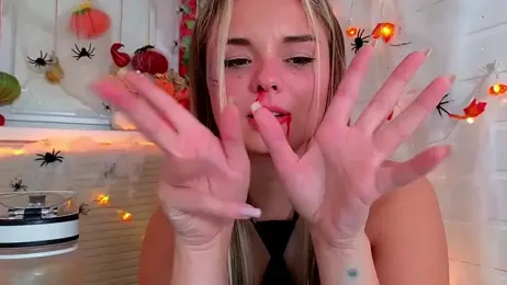 Misss_Vikk webcam stripchat model stream image