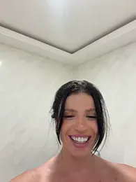 Rafaellaz webcam stripchat model stream image