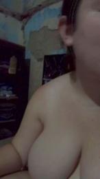 piituu_2023 webcam model stream image