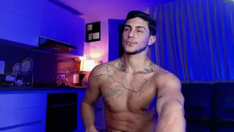 LeoCavalli_ webcam model stream image