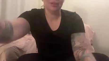 hotandcurvy webcam model stream image