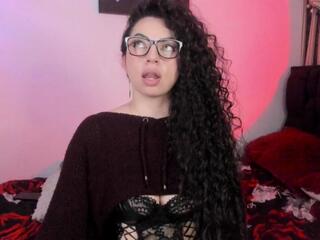 Lilith Blade webcam flirt4free model stream image