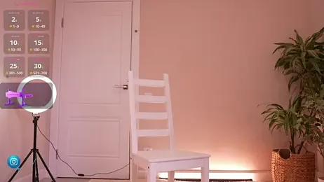 Miablueye webcam model stream image