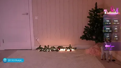 Miablueye webcam model stream image