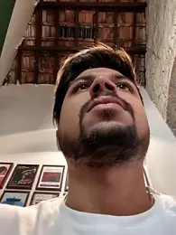 _IRRESISTIBLE_ webcam model stream image