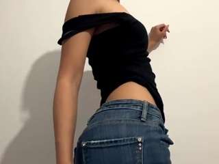 aureadismore webcam camsoda model stream image