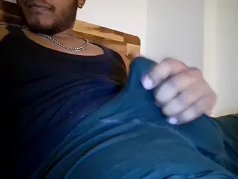 piratess webcam model stream image