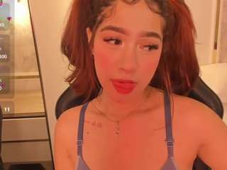 doll-eyees webcam model stream image