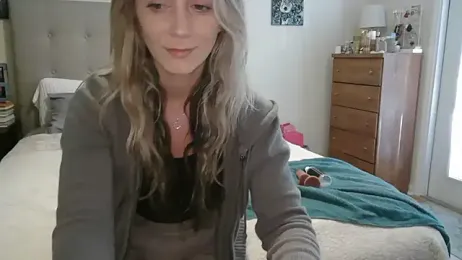 Heyitsmee33 webcam model stream image