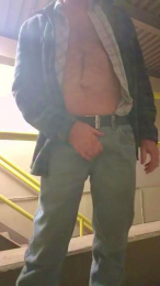 Rozzrunner webcam model stream image