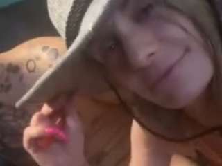 dvdsturbate webcam model stream image