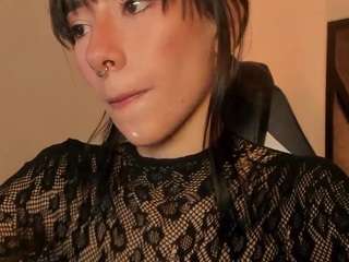 lolatorress webcam model stream image