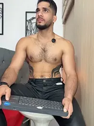 Maximiliano_ford webcam model stream image
