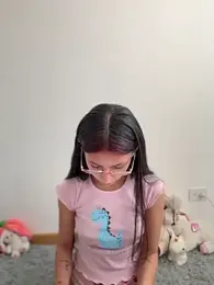 Bonniepark webcam stripchat model stream image