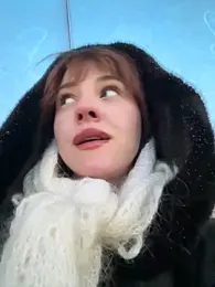 Only_April webcam model stream image