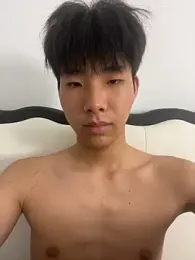 guoguo18 webcam model stream image