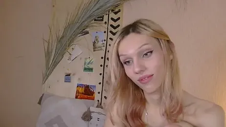 Kirana_Hayes webcam model stream image