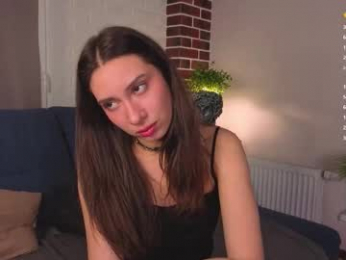 pamilarakestraw webcam model stream image