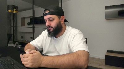 DravenPeak webcam model stream image