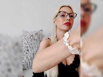 LaymaFlay webcam bongacams model stream image