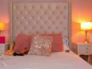 kylefoxx webcam camsoda model stream image