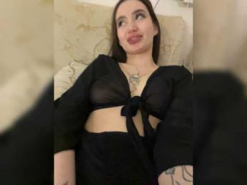 JeanandJoanne69 webcam bongacams model stream image