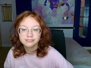 angelinalow webcam model stream image