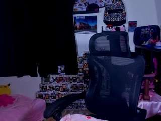 karliekayozz webcam model stream image