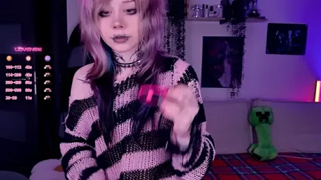 Lollyshy webcam model stream image