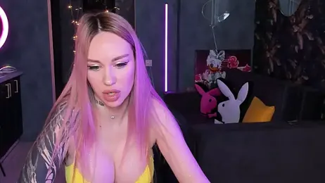 Blckmirrorr webcam model stream image