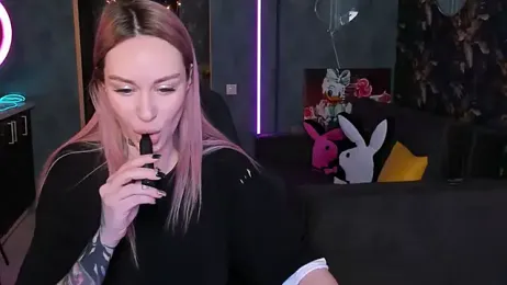 Blckmirrorr webcam model stream image