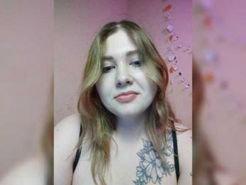 Aria_bb webcam model stream image