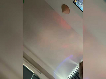 LittleDelora webcam bongacams model stream image