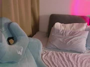 cute_thomas webcam model stream image