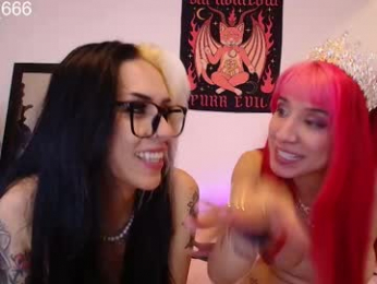 naugthymila3 webcam model stream image