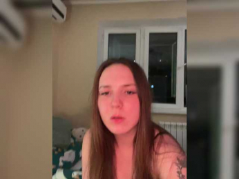 Magicallove8 webcam model stream image