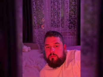 Magicallove8 webcam model stream image