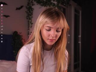 Kirstin Ogbonnaya webcam model stream image