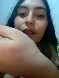 XandraF webcam model stream image