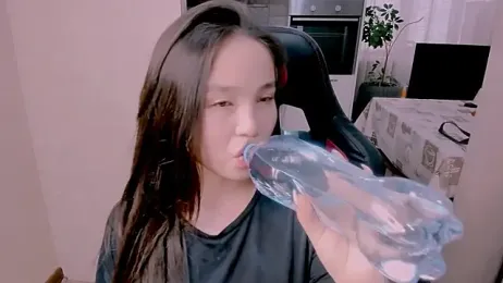 AyaMoon webcam model stream image