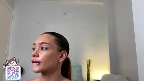 Кадр эфира TinaYuzuki на Stripchat