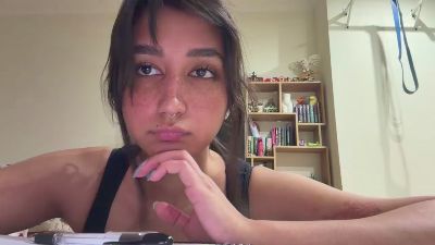 YingPopichak webcam cam4 model stream image