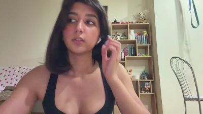 YingPopichak webcam cam4 model stream image