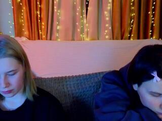 Tara &amp; Eva webcam flirt4free model stream image
