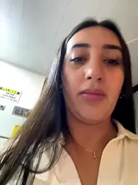 Hannahoff webcam model stream image