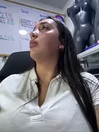 Hannahoff webcam model stream image